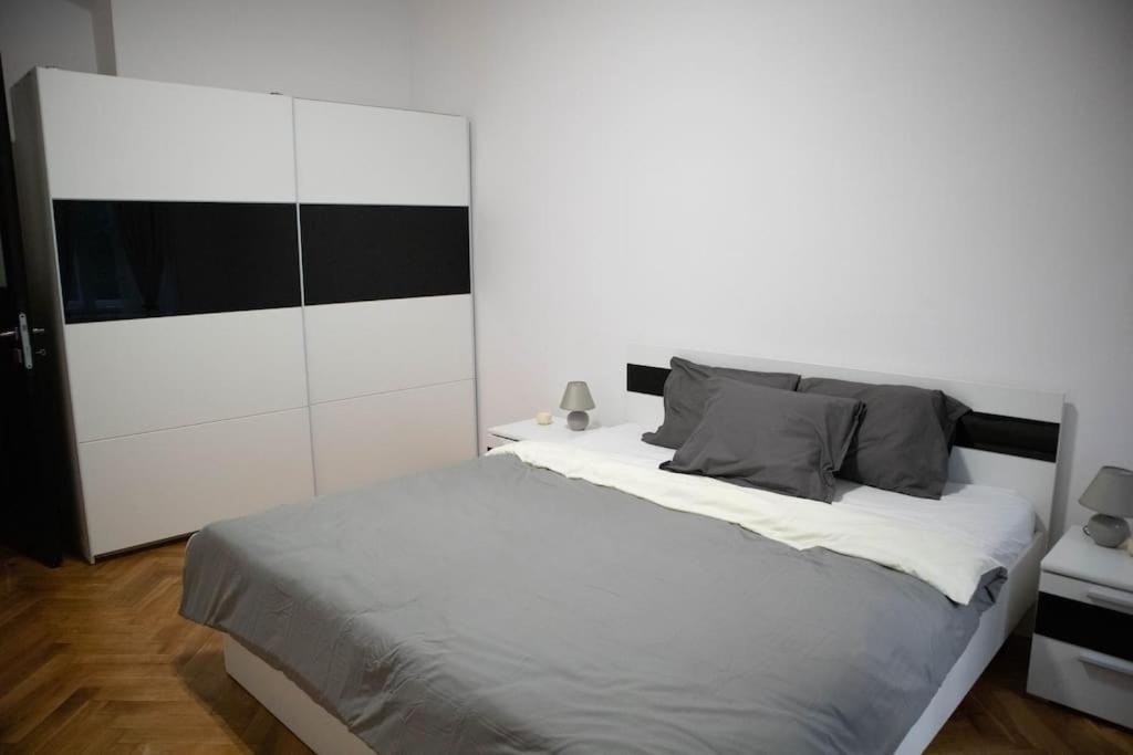 Modern In The Center Of Apartamento *