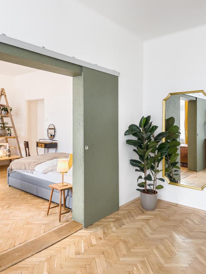 Turnkey I Vintage Terrace Appartement Prague