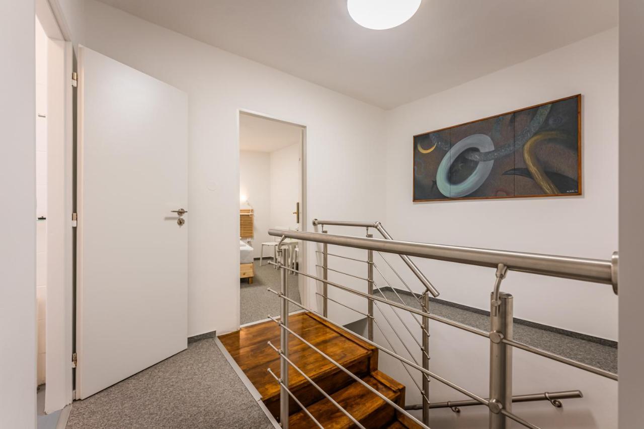 Hotel Self-service Ostas Prague