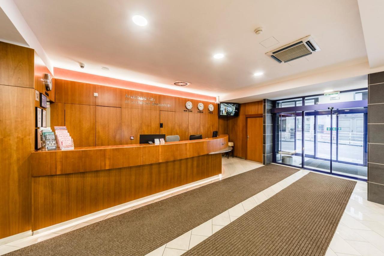 Archibald Hotel