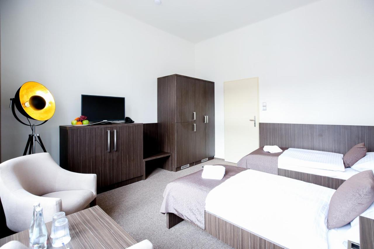 Aparthotel Embassy By Lh Praga