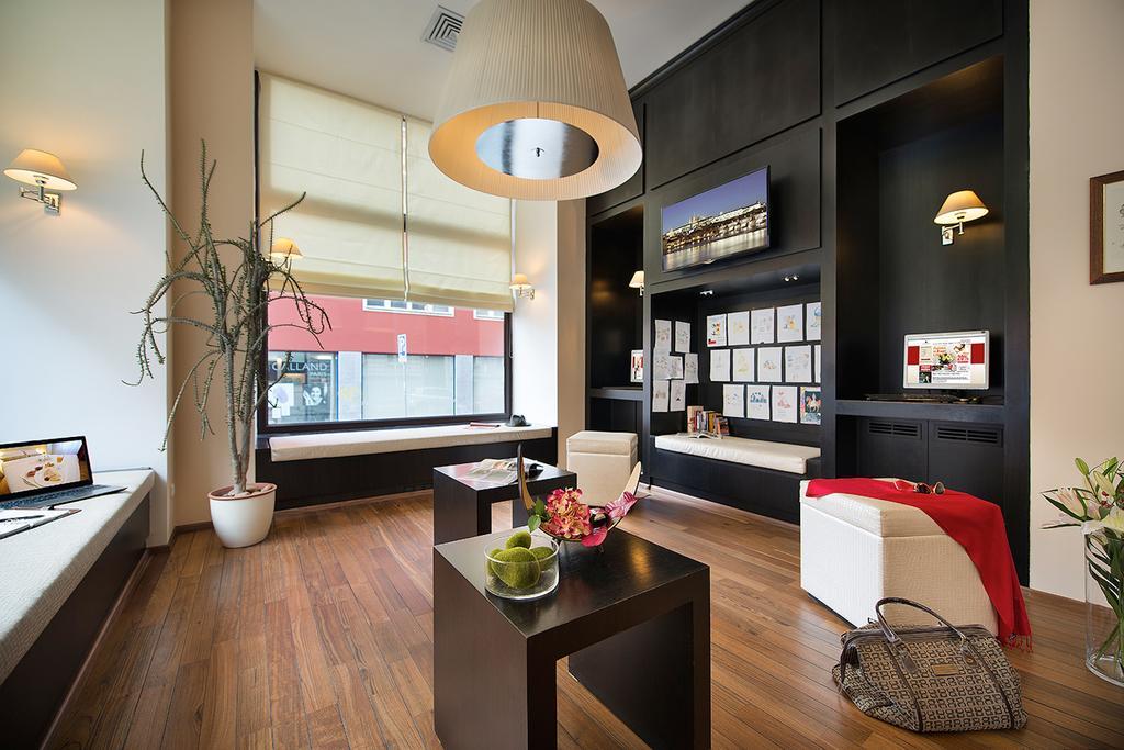 Apart Otel Hotel Suite Home Prague Prag