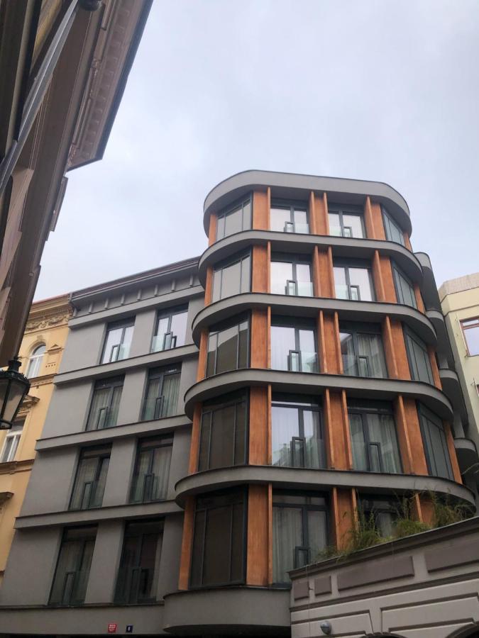 Helmova Prague
