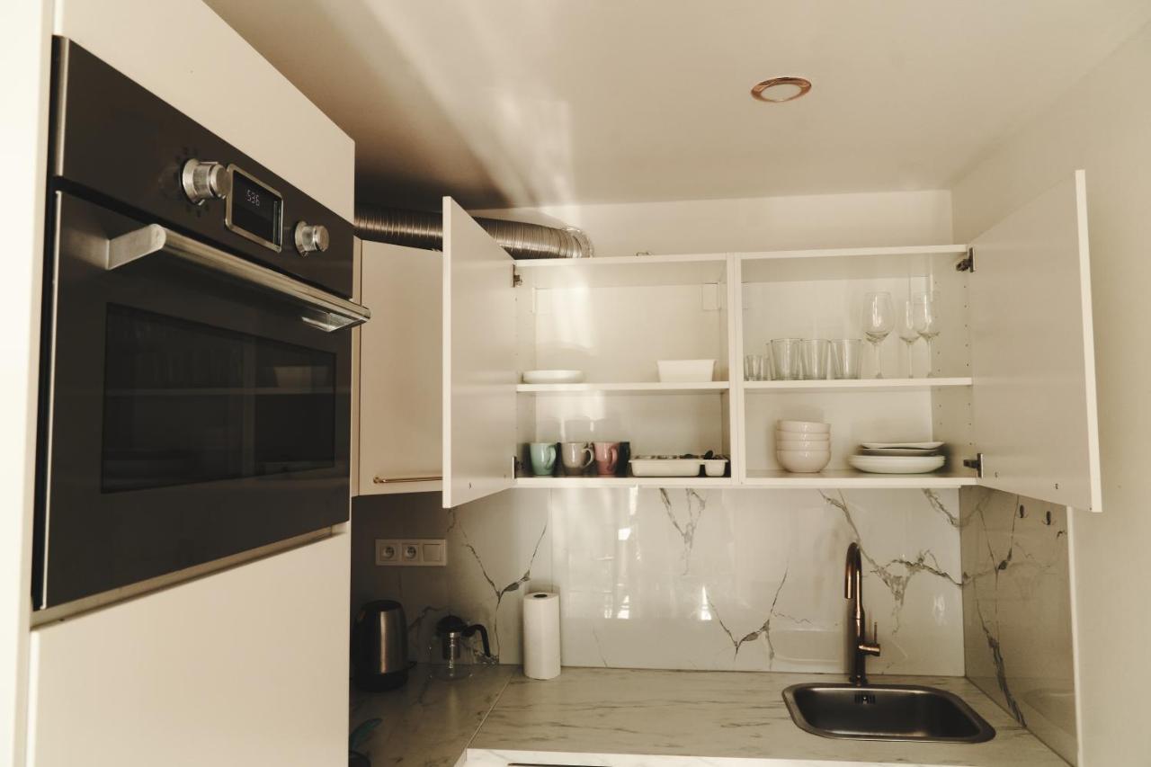 Royal Opletalova Apartment *