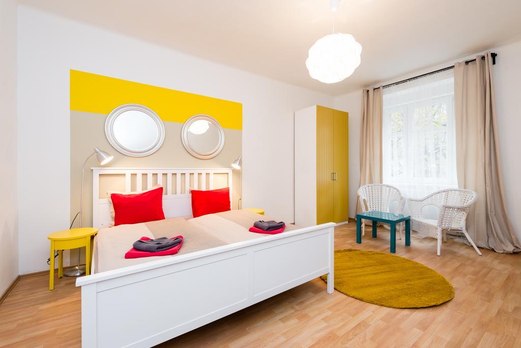 Guest house Lucemburska 3*