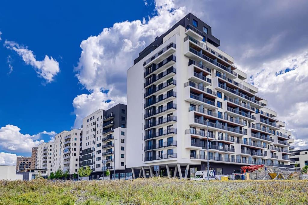 The Dante - Family And Friends Apartments, Free Parking Apartment
