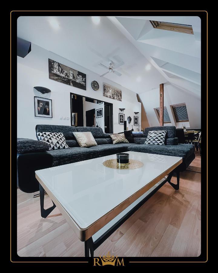 Rm Luxury In • 6 People • Free Parking • Pets Prag