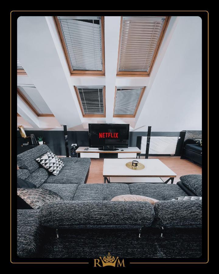 Rm Luxury In • 6 People • Free Parking • Pets Daire *