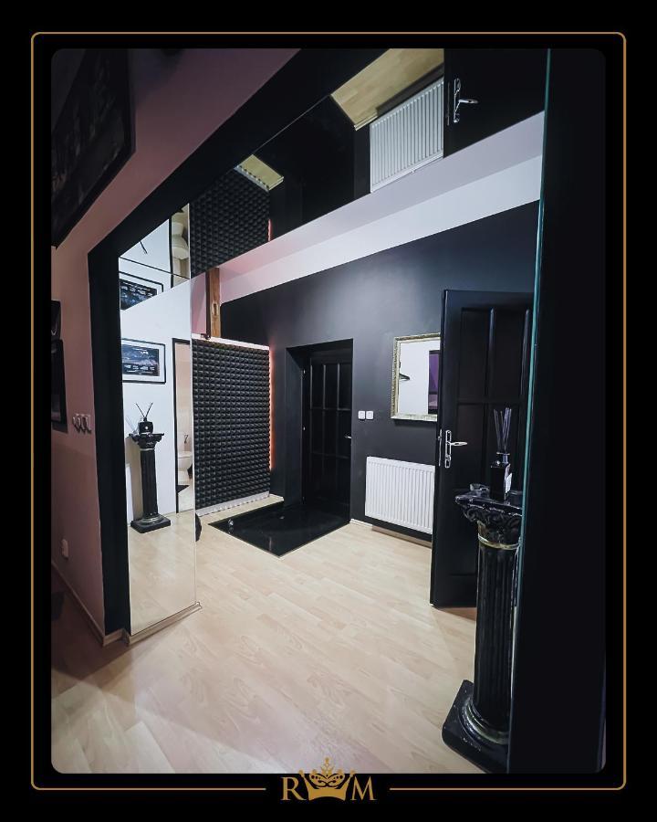 Daire Rm Luxury In • 6 People • Free Parking • Pets Prag