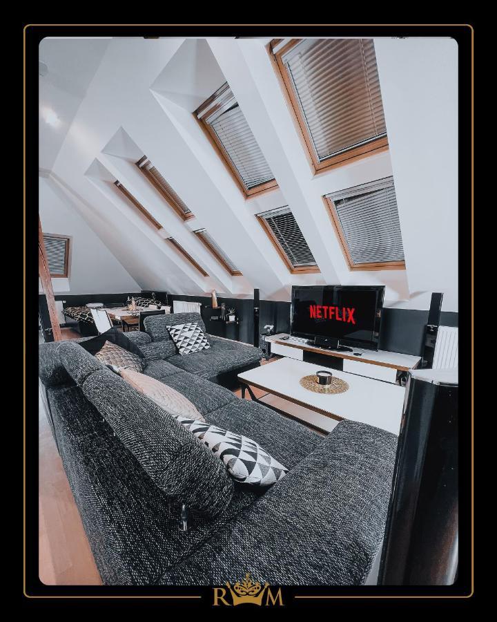 Rm Luxury In • 6 People • Free Parking • Pets Prag