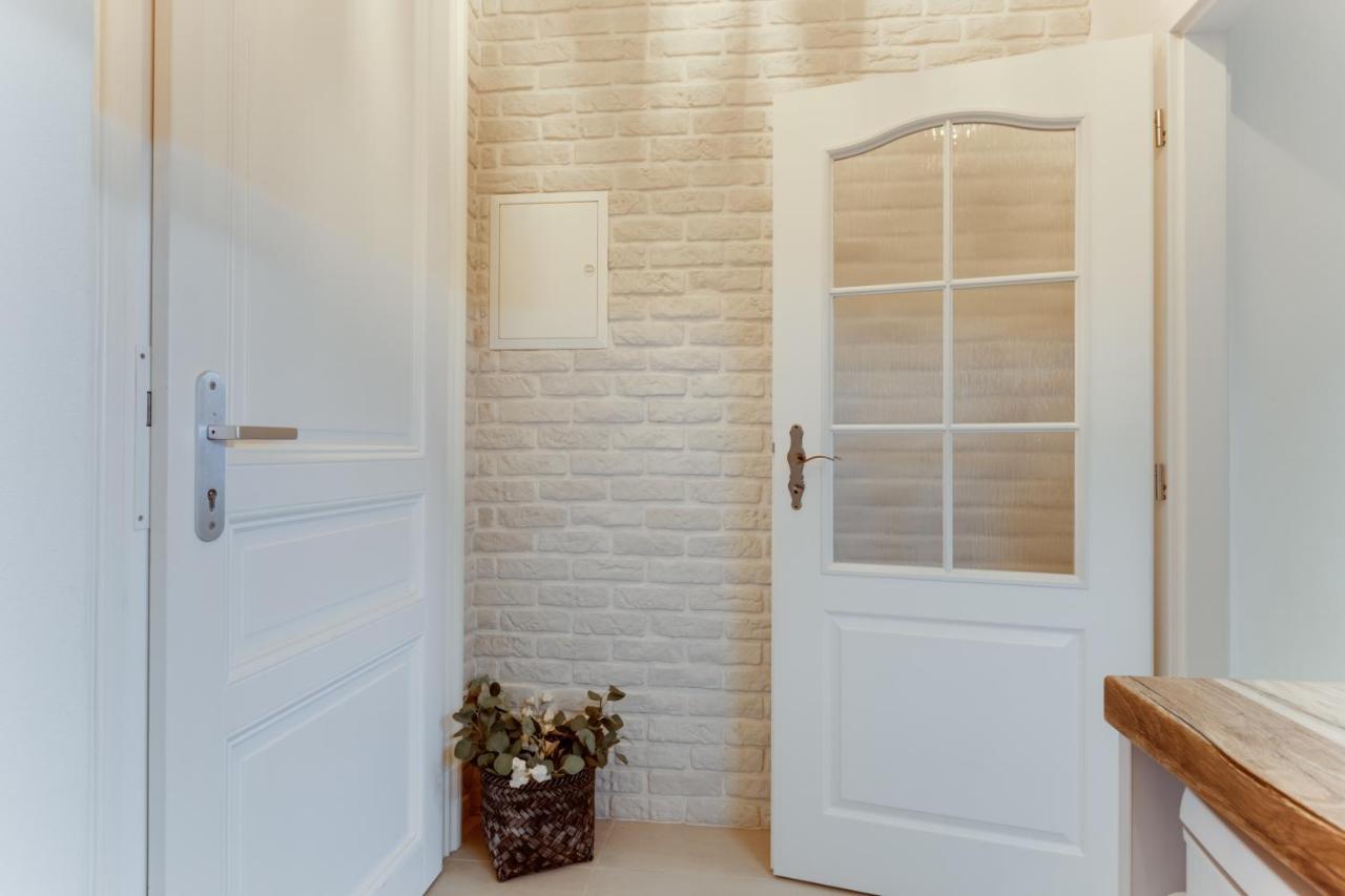 Daire Dream Duplex On Riverside *