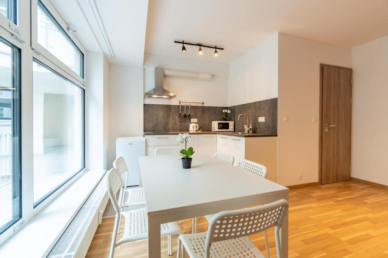 Daire Brand New Two #26 With Free Secure Parking Close To Center
