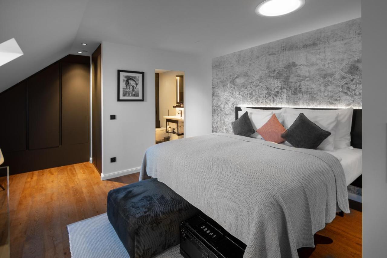 Hotel The Manes Boutique 4*