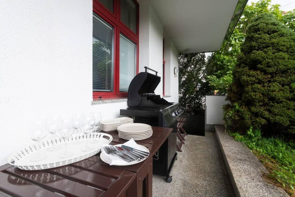 Unique With Private Pool, Cinema, Apartment