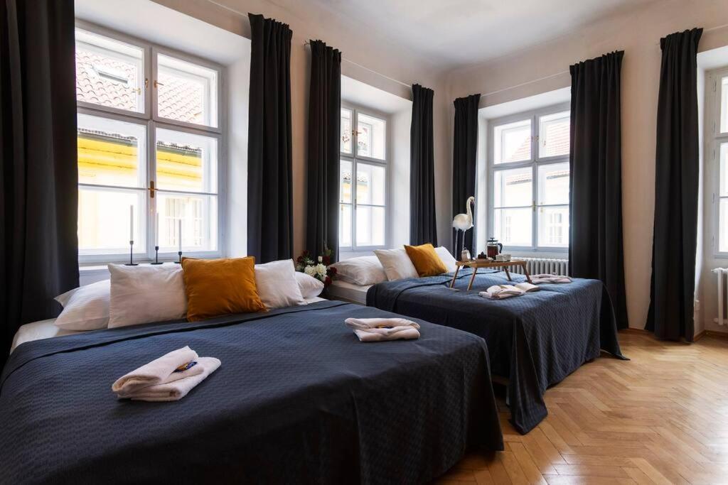 Fairytale Duplex - Billiard - Whirlpool - Cinema - Old Town Apartment