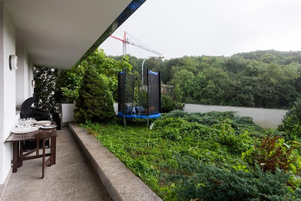 Unique With Private Pool, Cinema,