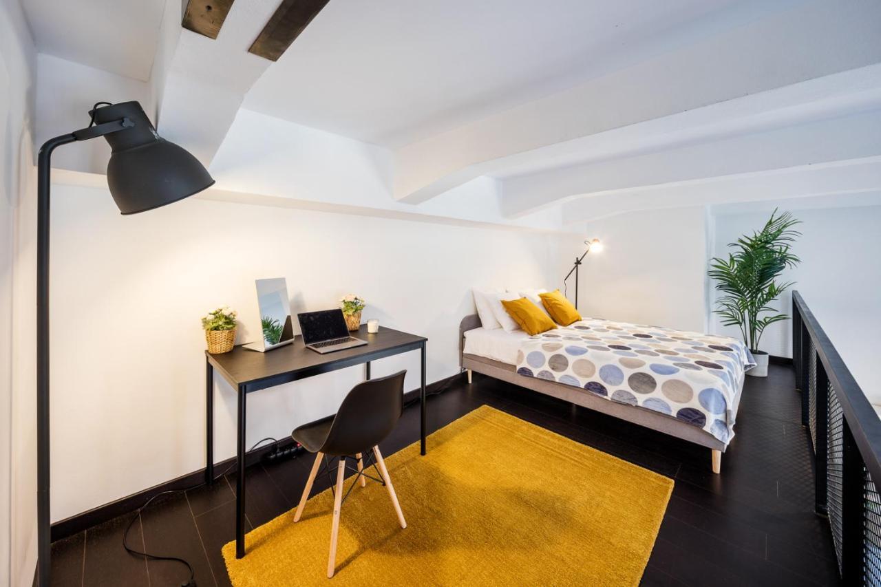 Apartment Duplex With 3 Bedrooms Prague