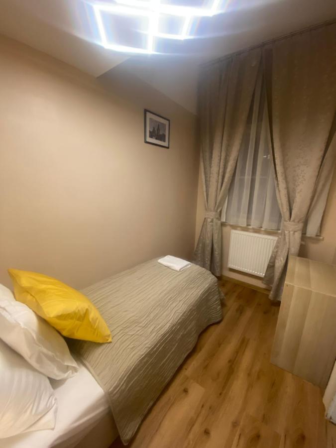 Stunning Charles Bridge Apartment Prague