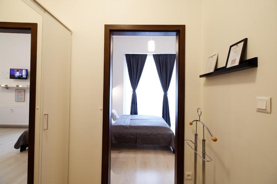 Cosy Studio, 15min To Old Centre, Self-check In, Free Wifi, Welcome Drink! Apartment *