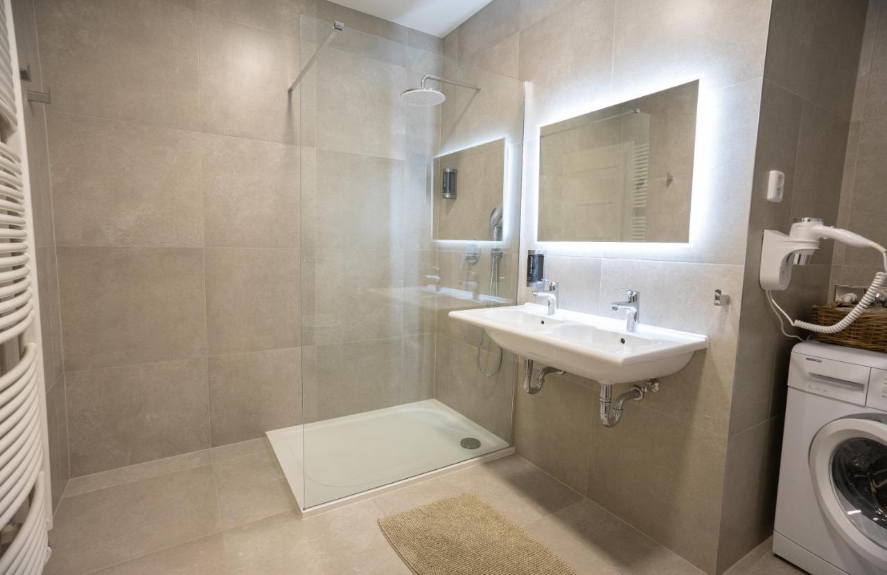 Aparthotel St Havel Old Town 4*