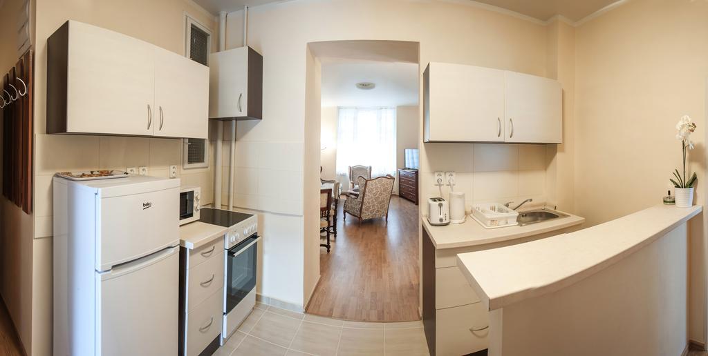 New Luxury * Prague