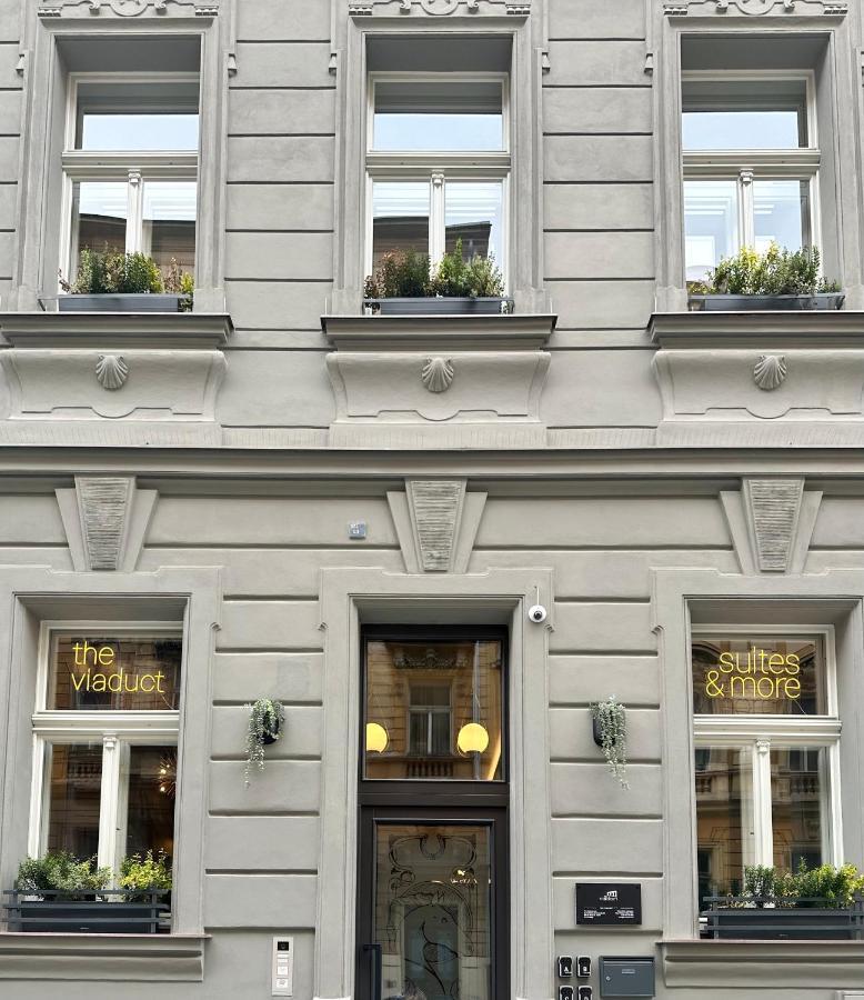 The Viaduct - & 4* Prague
