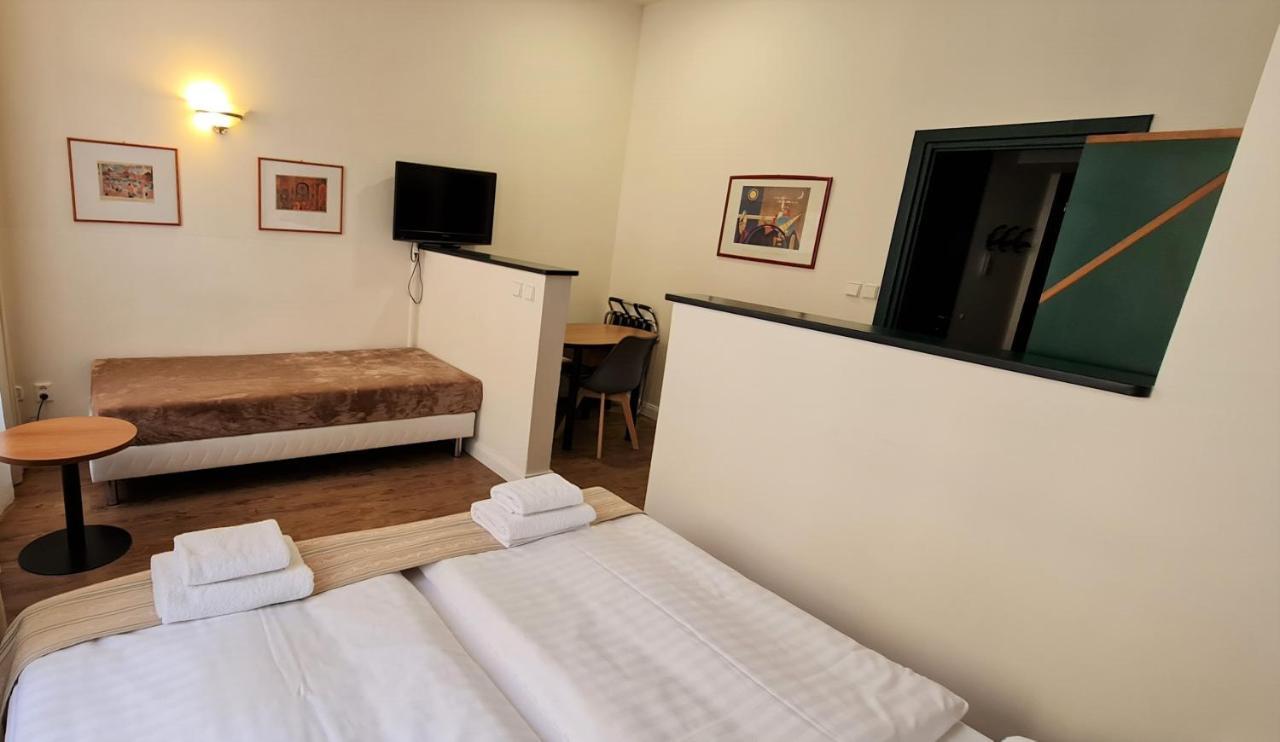 Mala Strana Otel 4*