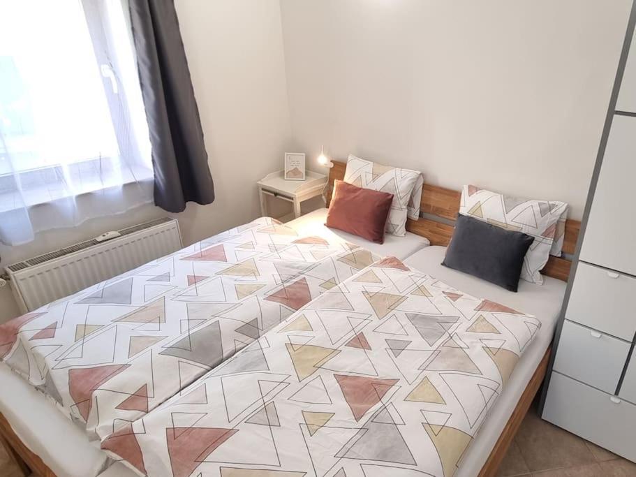 Cozy 1-br Apt. Vt Near Wenceslas Sq. Apartment Prag