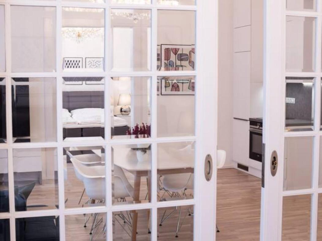 Class In Old Town 2 Bedrooms Prague