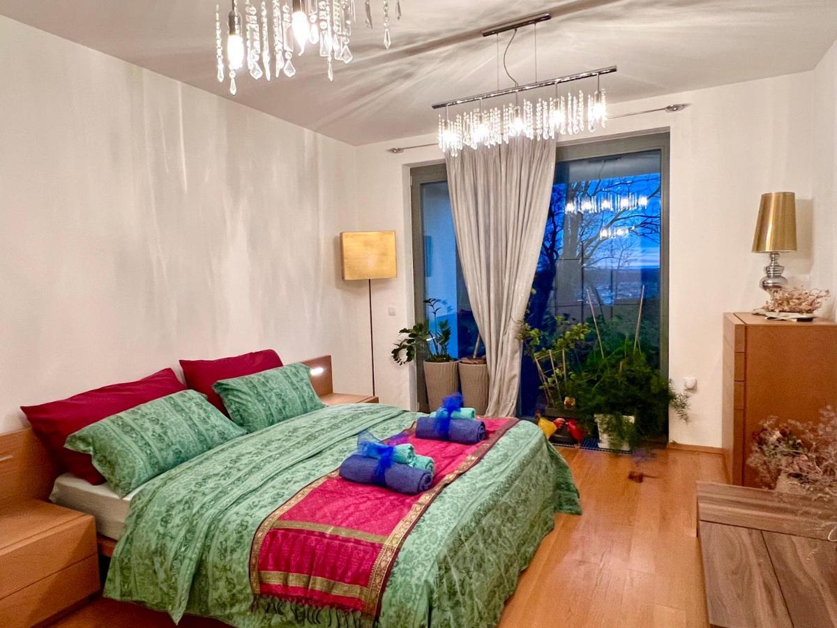 Homestay Romantic Stay Overlooking Prague