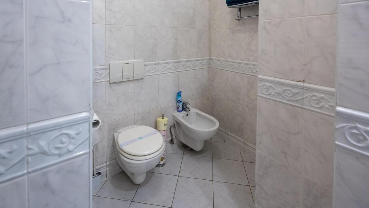Nux Old Town Square Masna Apartamento *