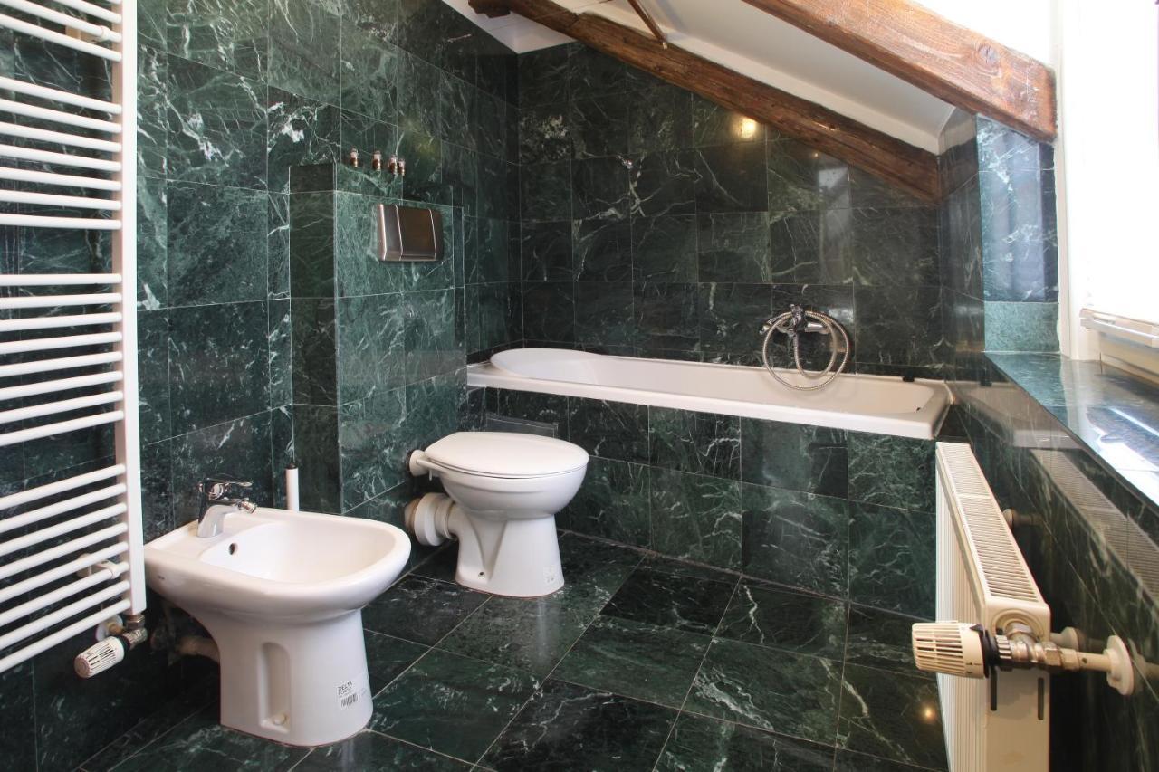 Boheme Old Town Square Apartment *