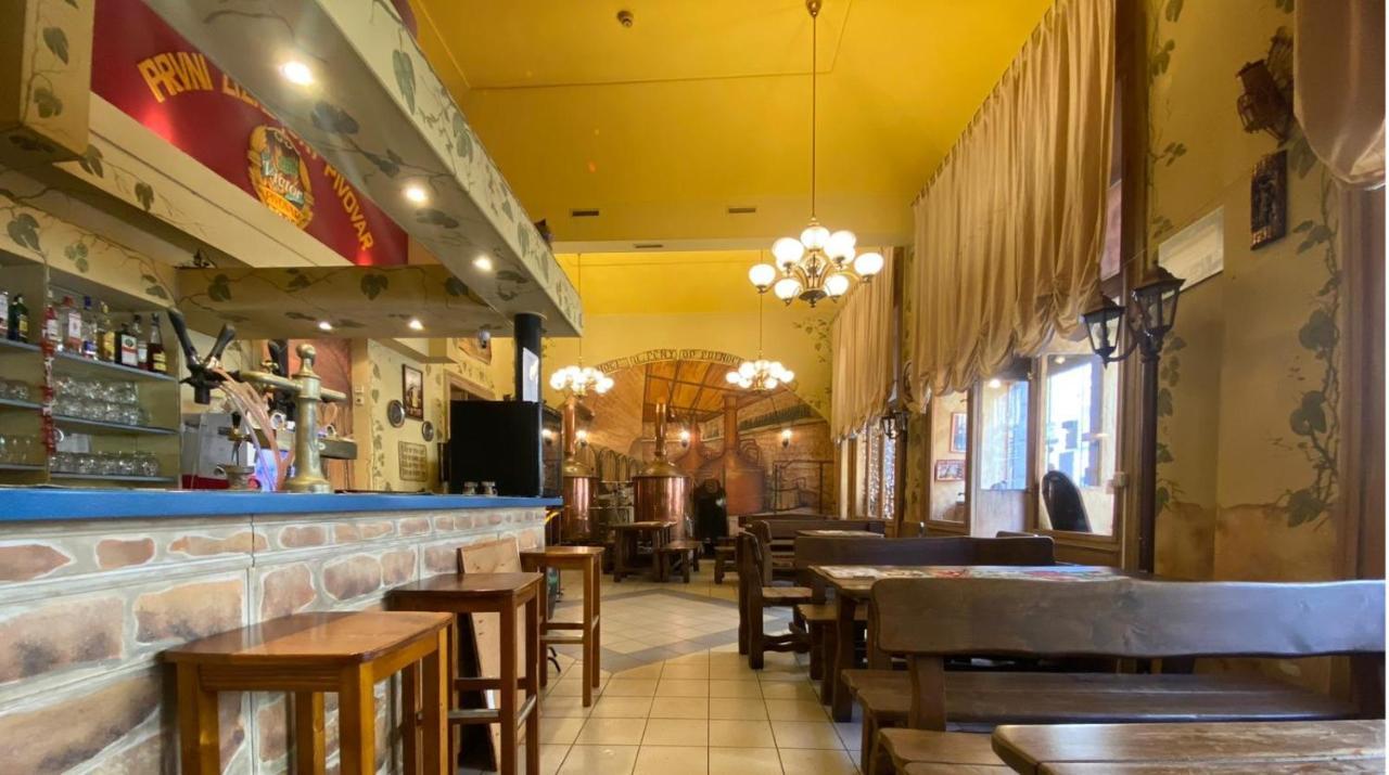 Hotel Victor