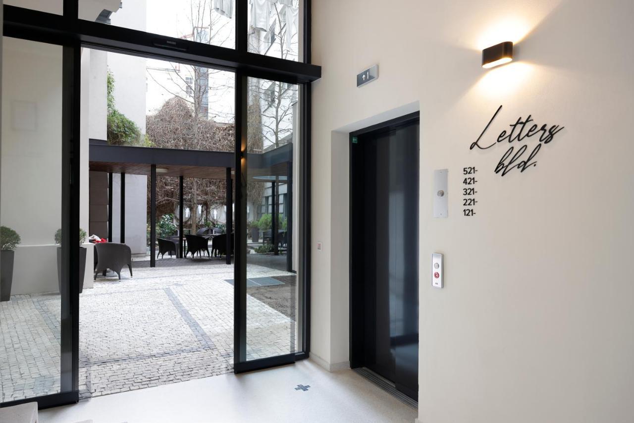 Prokop Square Hotel