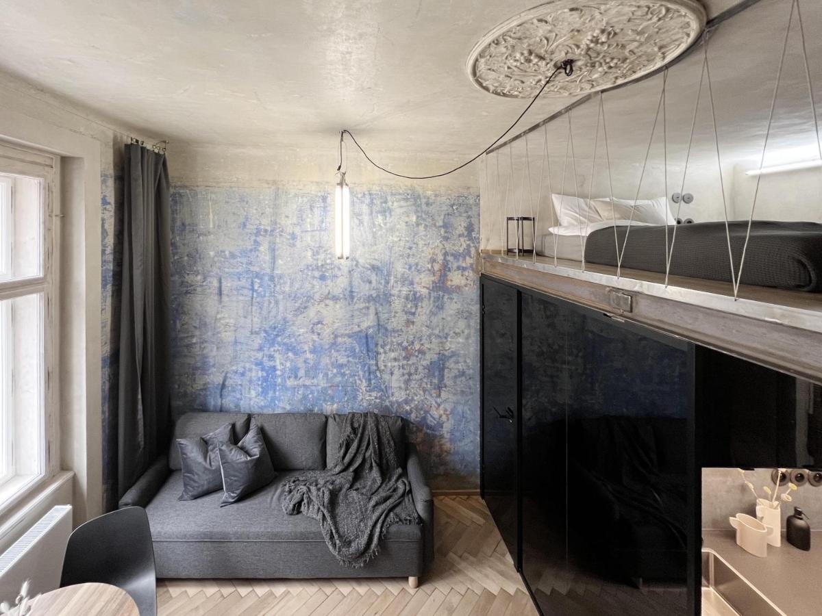 Turnkey Urban Harmony Studio Daire Prag