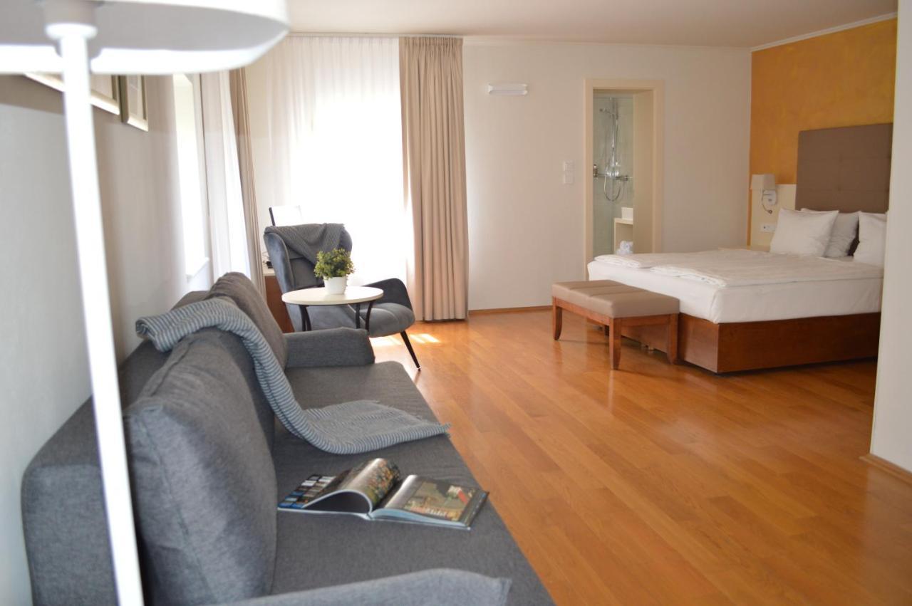 Hotel The Golden Wheel Prague