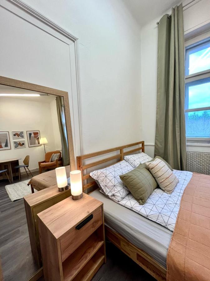 1 Bedroom Close To Palmovka Prague