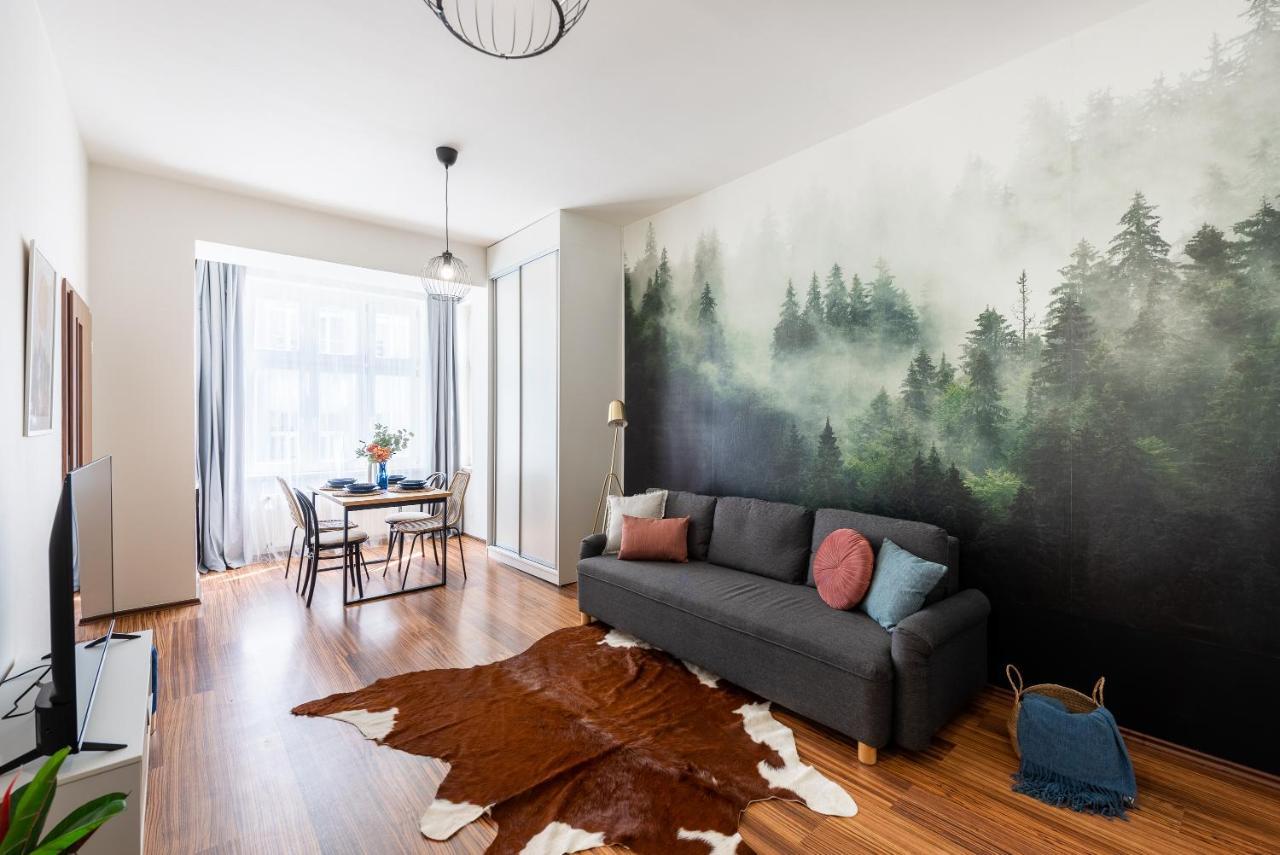 10 Min City Centre 5 People Apartment, Free Coffee Apartamento *