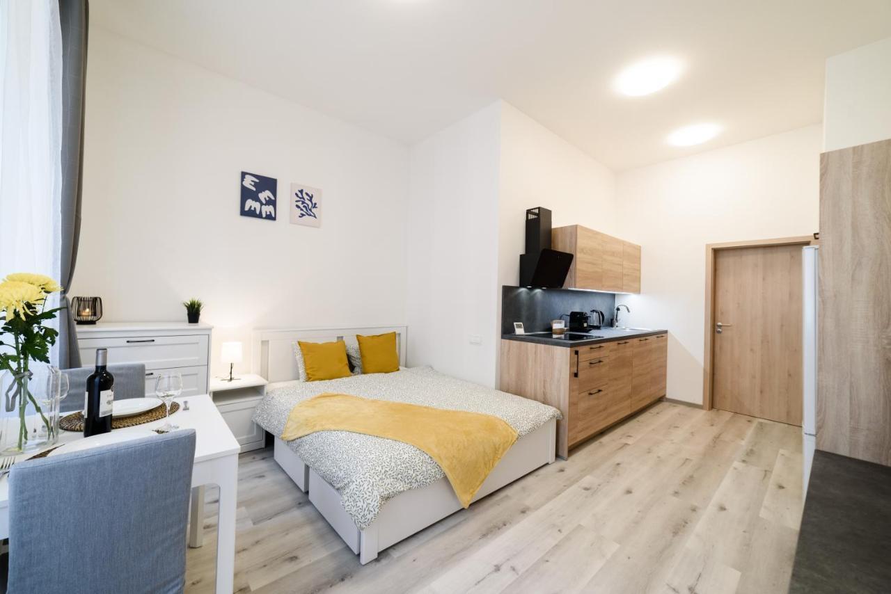 Apartamento New Near Dancing House