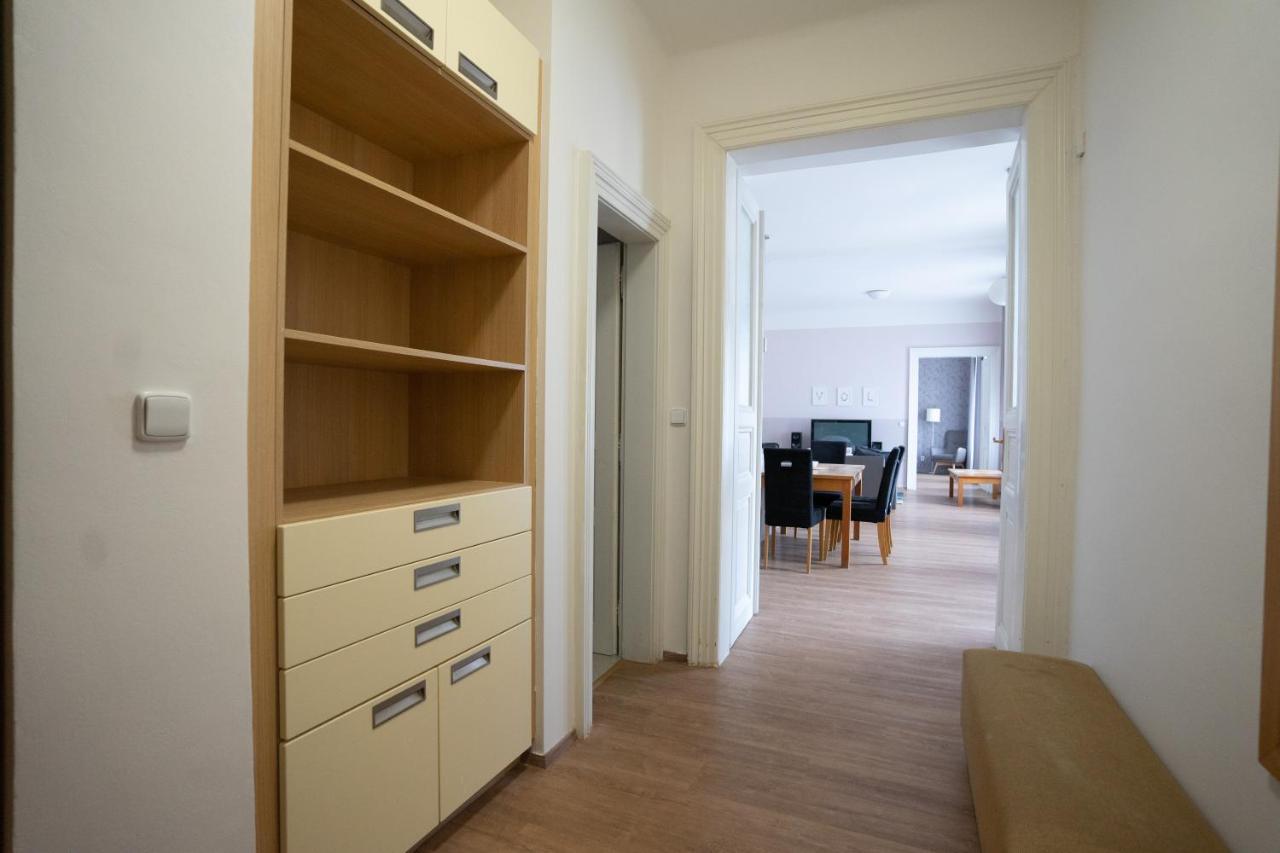 St Havel Old Town Aparthotel 4*