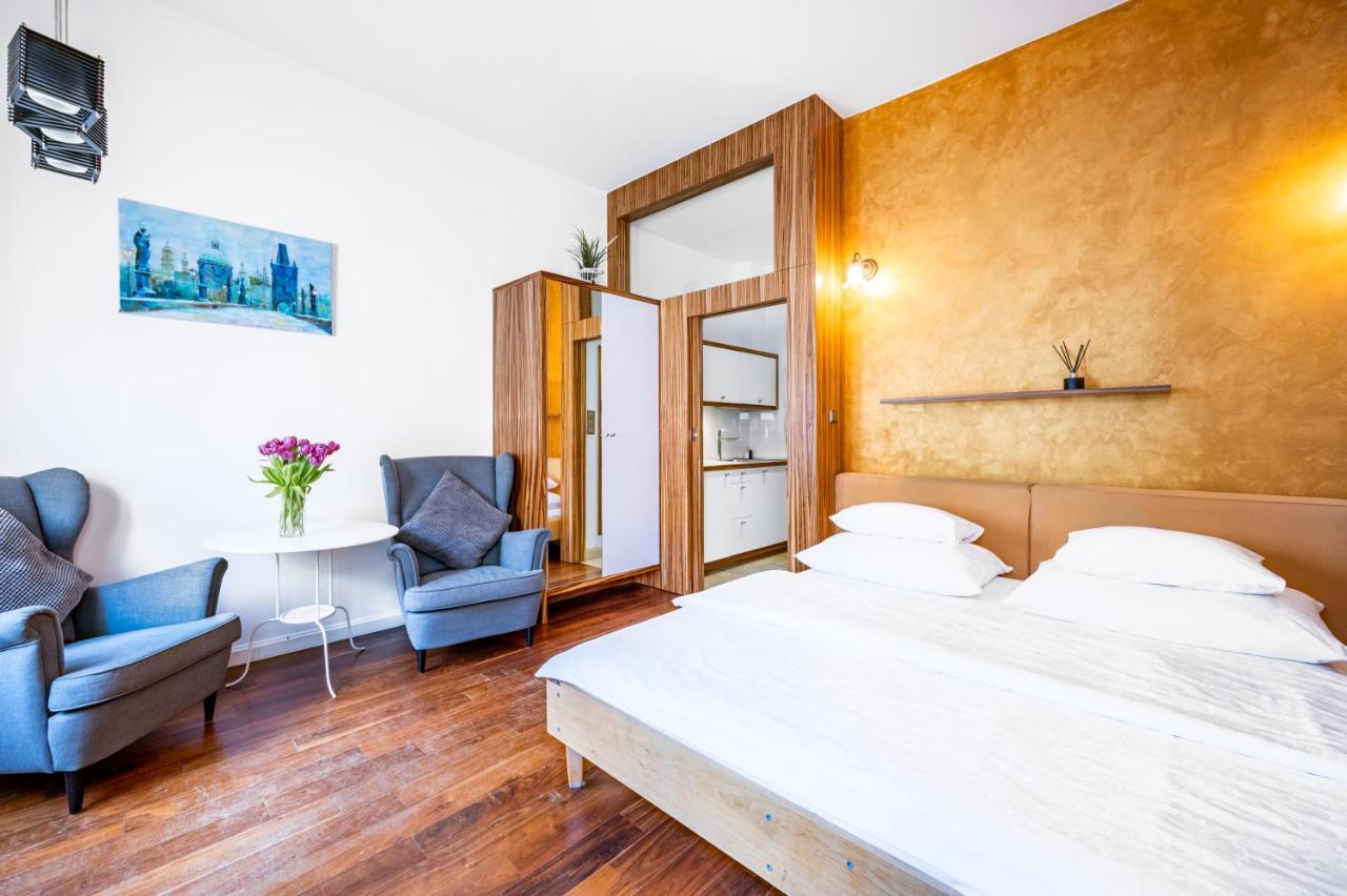 Malostranska Apart Otel 4*