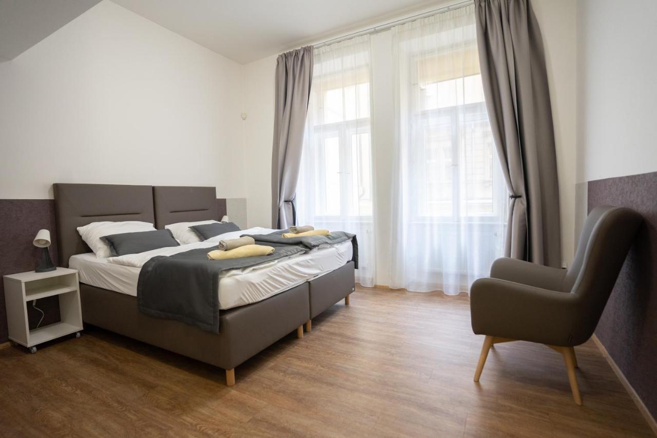 St Havel Old Town Aparthotel 4*
