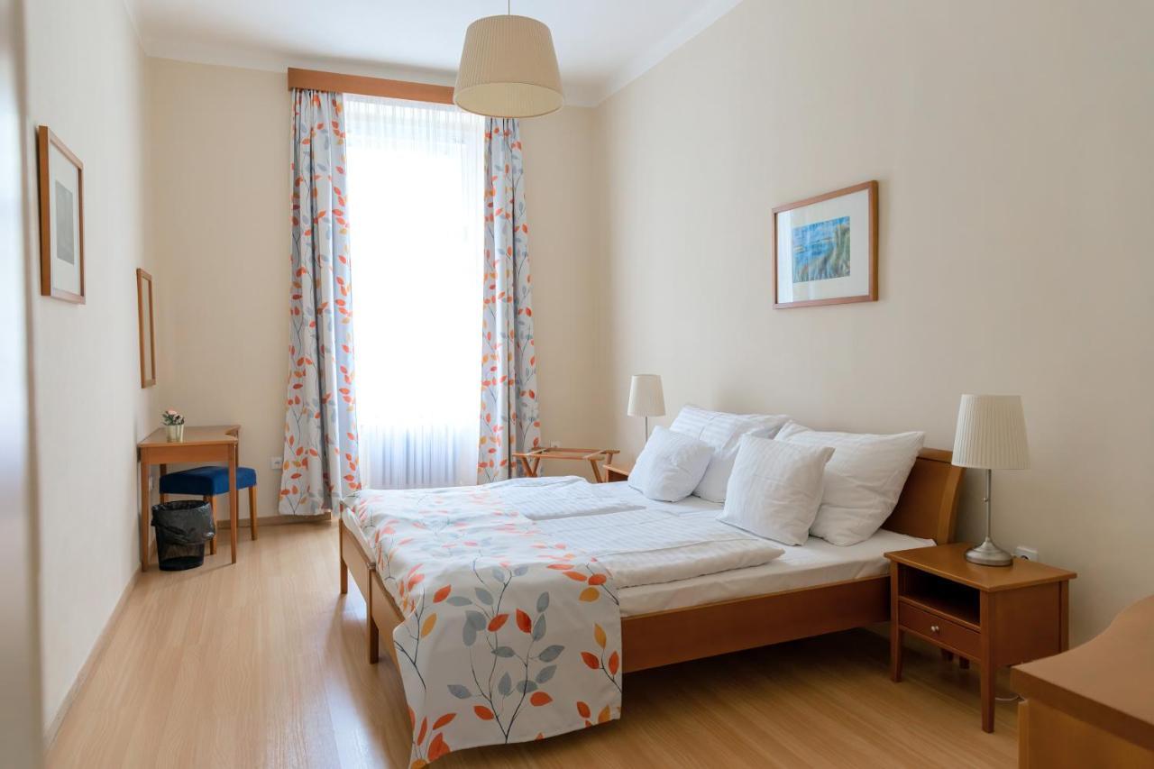 Apart Otel Orion 4*