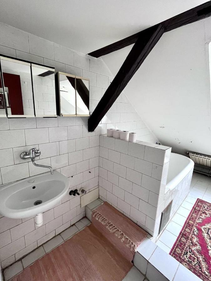 Loft Close To Metro Palmovka Appartement