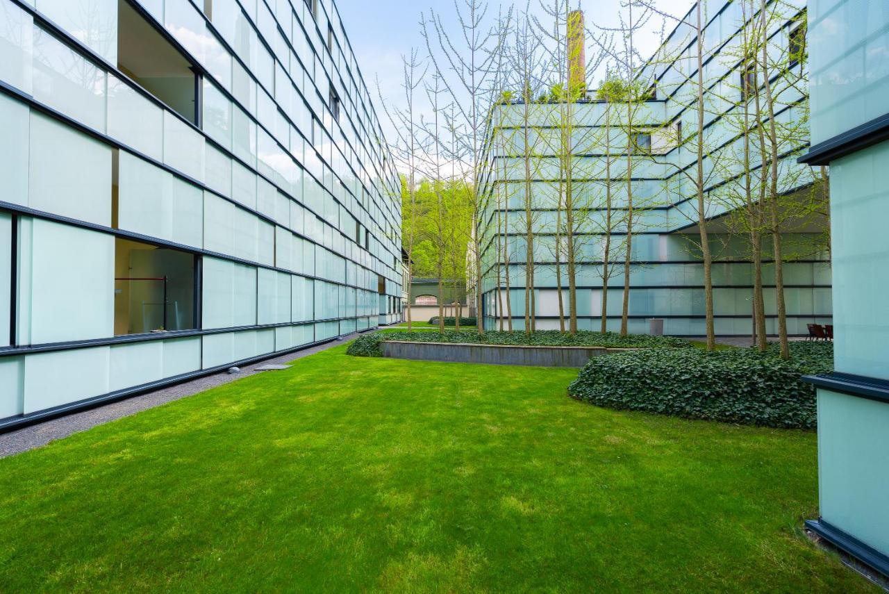 With Balcony And Parking Near The Museum Appartement *