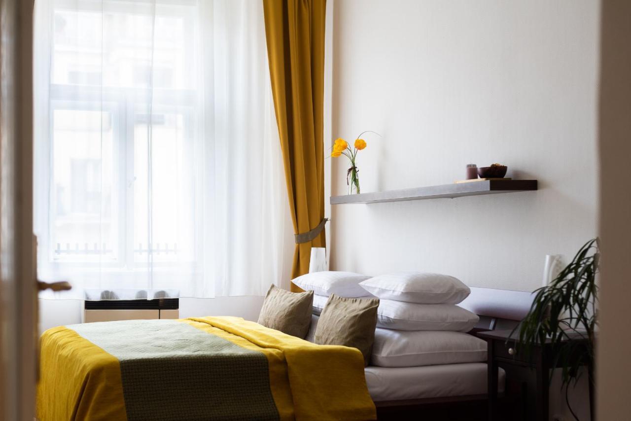 - Karlin Apartment *