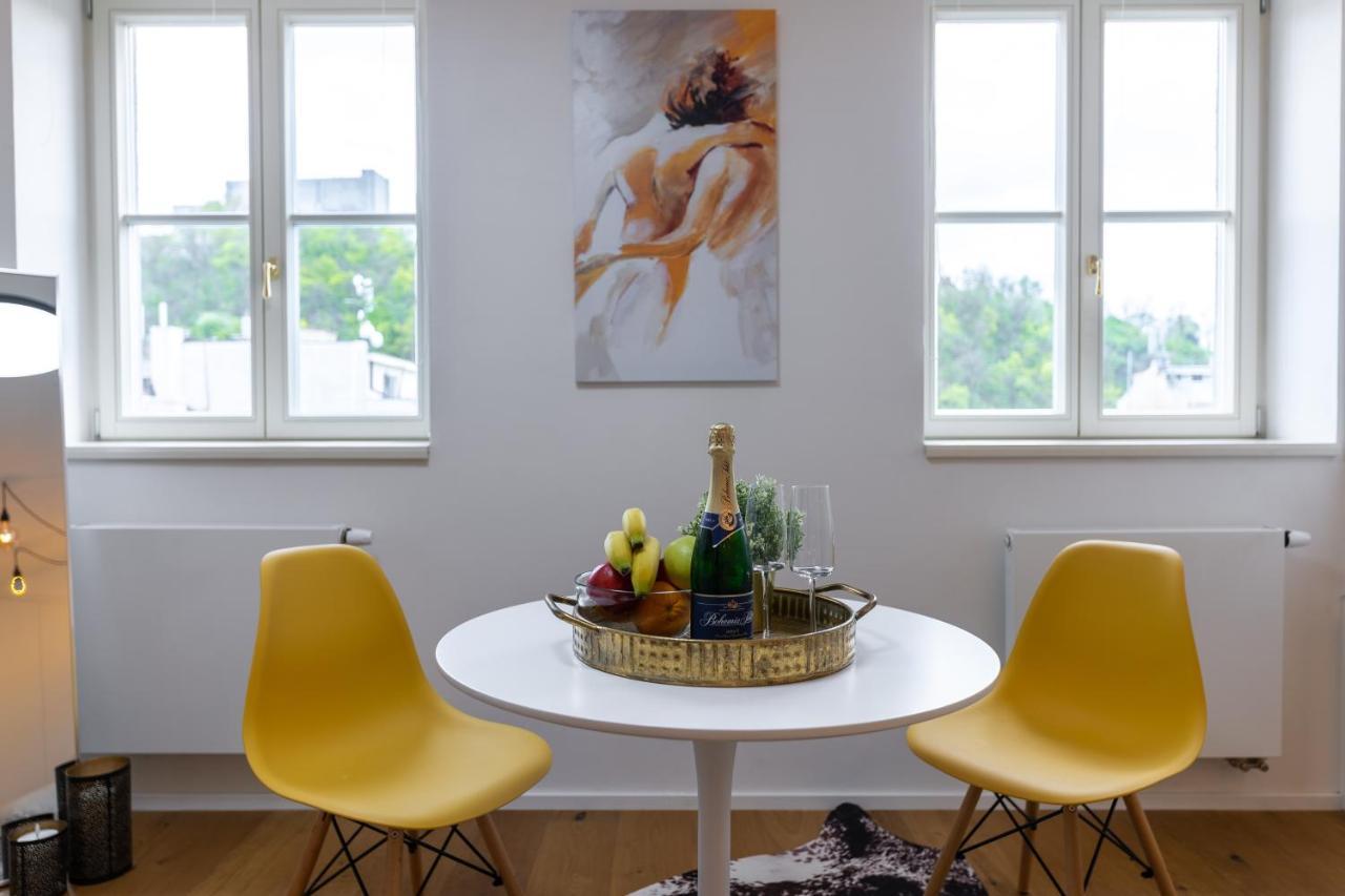 Luxurious, Charming Perfect For Couples Appartement