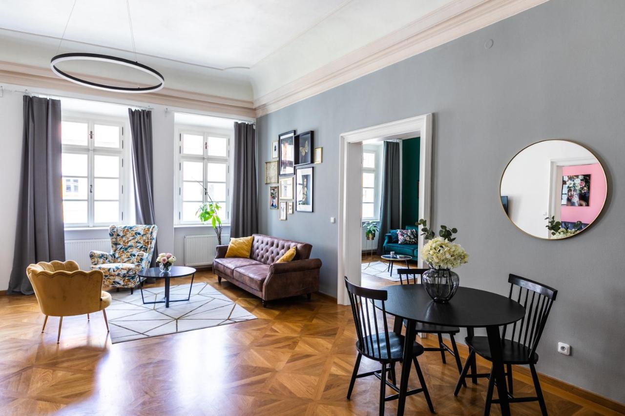 New Stylish 3 Bedrooms In Mala Strana - N2nd * Prague
