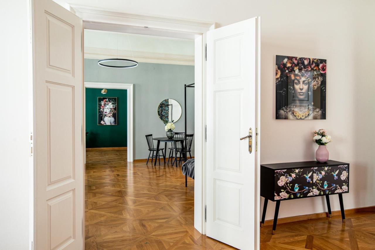 New Stylish 3 Bedrooms In Mala Strana - N2nd Apartment