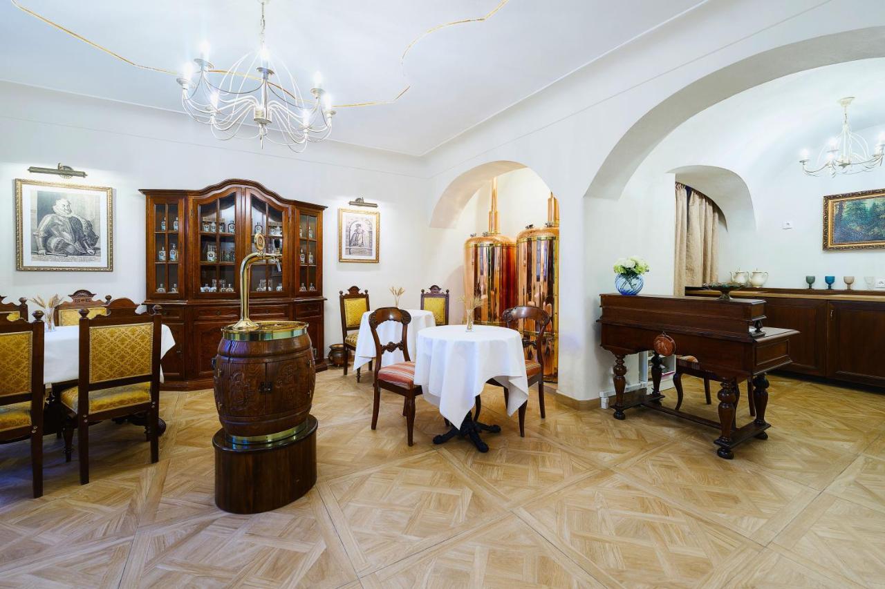 Oda ve Kahvaltı Beerland Chateaux - U Zlate Hrusky / At Golden Pear